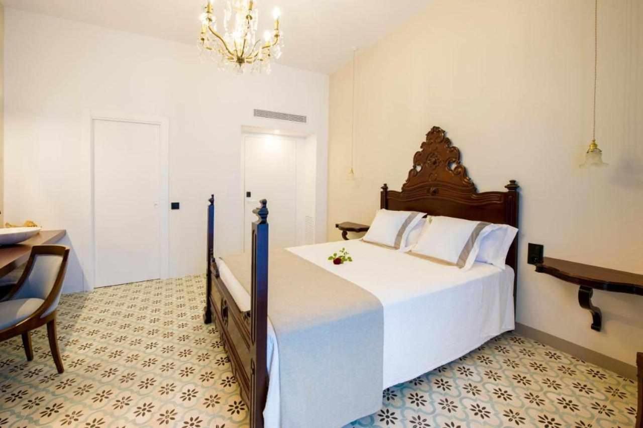 Bed and Breakfast Bolet Casa Modernista Castellvi de la Marca Zewnętrze zdjęcie
