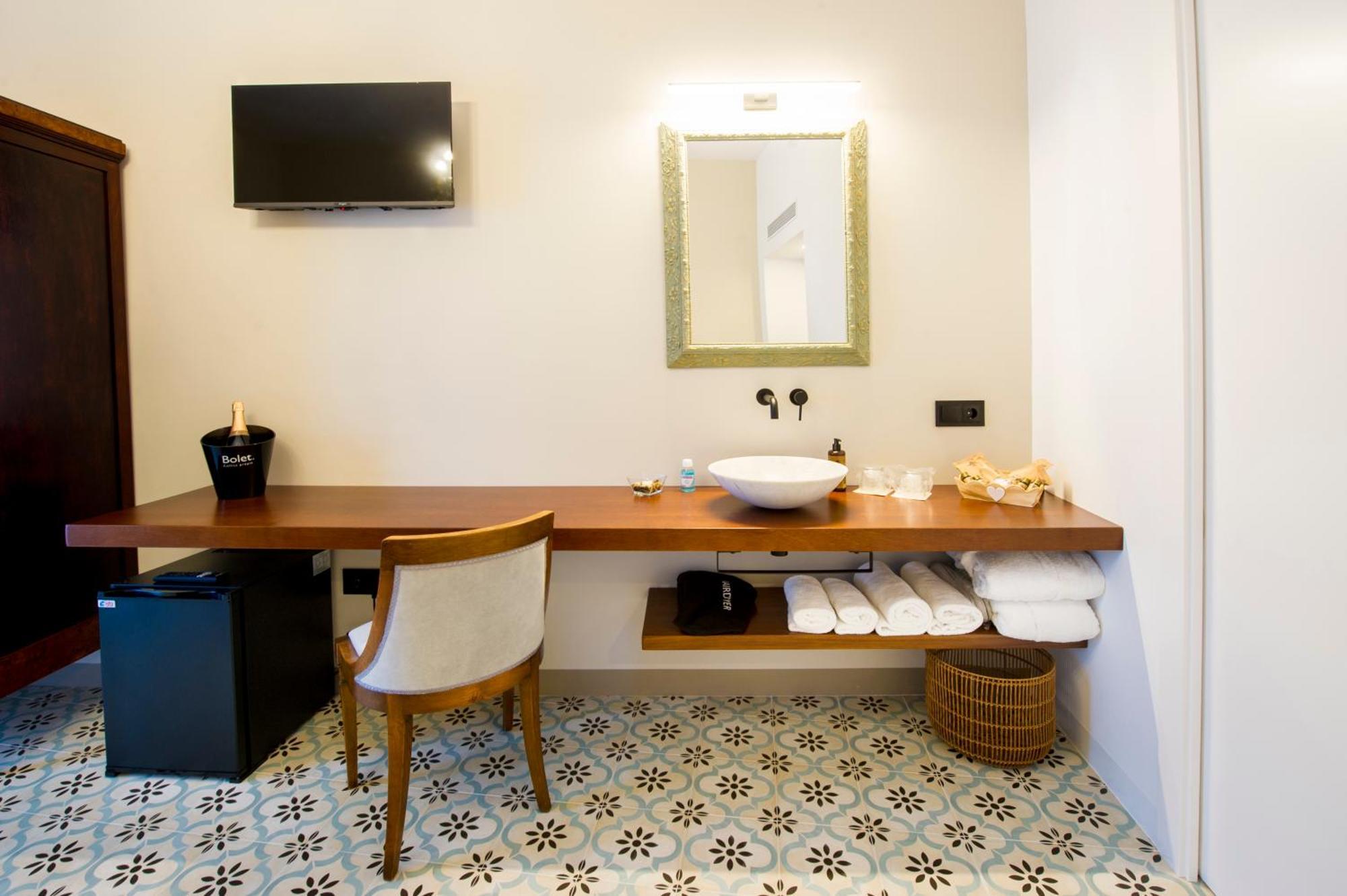 Bed and Breakfast Bolet Casa Modernista Castellvi de la Marca Zewnętrze zdjęcie