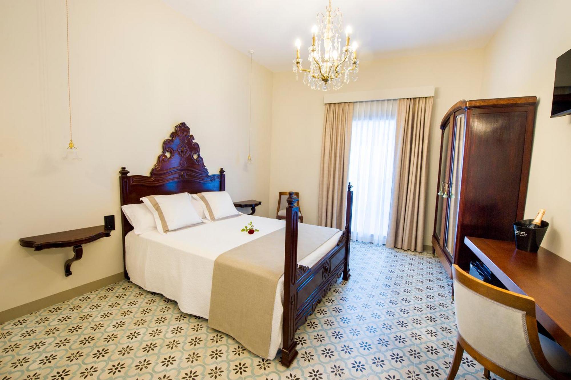 Bed and Breakfast Bolet Casa Modernista Castellvi de la Marca Zewnętrze zdjęcie