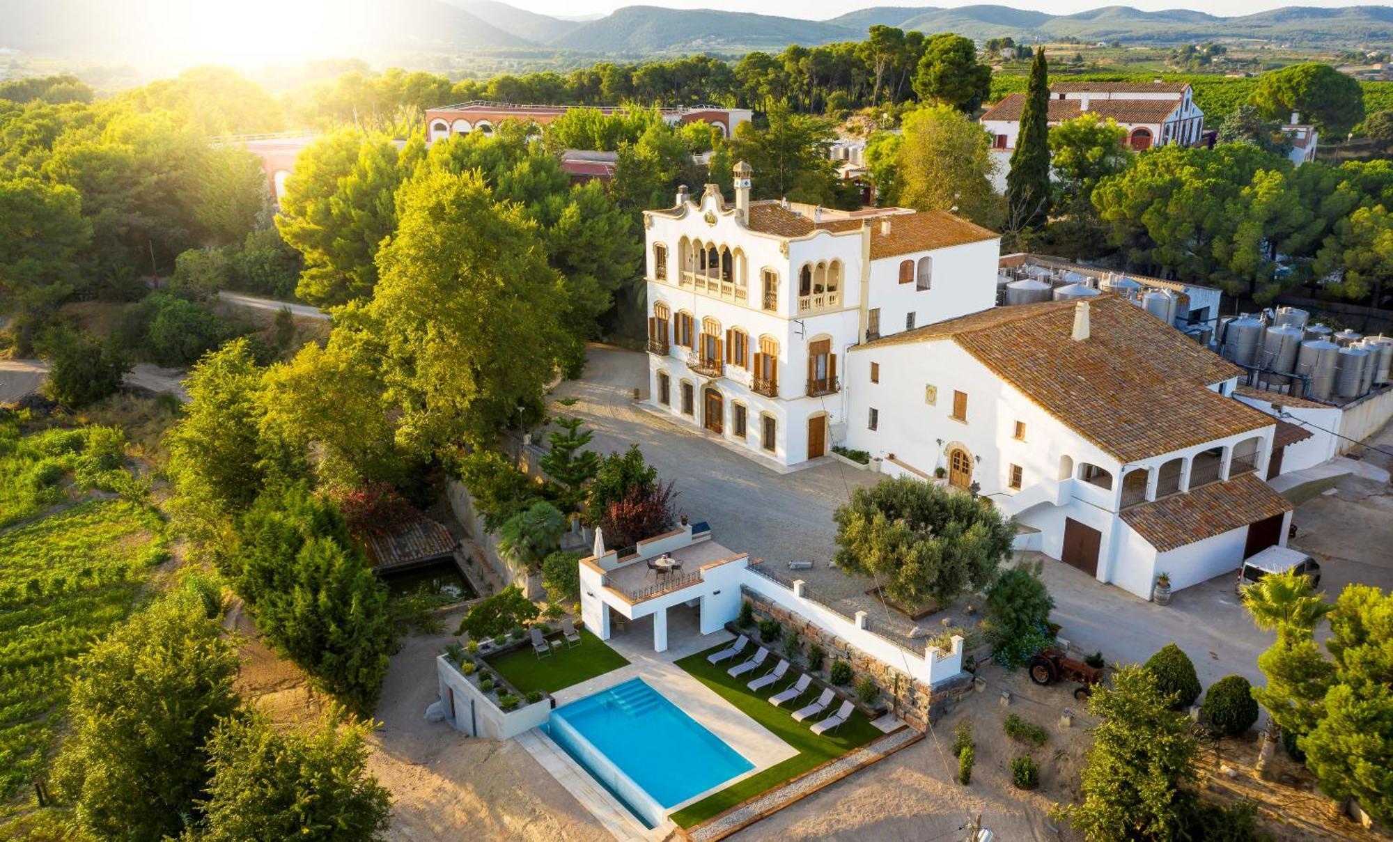 Bed and Breakfast Bolet Casa Modernista Castellvi de la Marca Zewnętrze zdjęcie